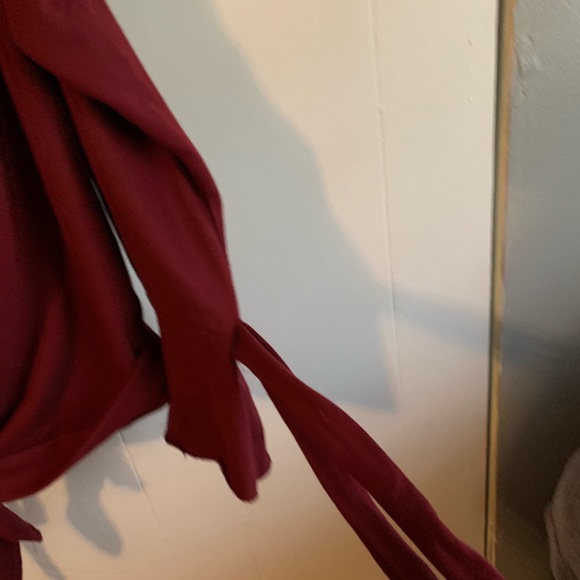 Maroon blouse - Picture 2 of 4